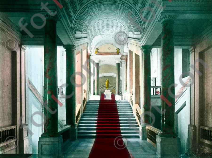 Vatikan Bibliothek, Treppenhaus | Vatican library, staircase (foticon-simon-035-047.jpg)